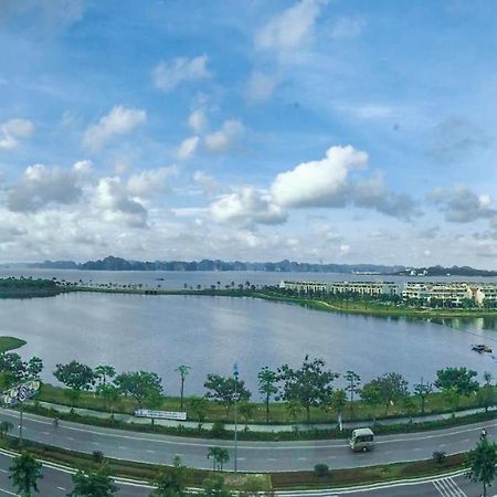 Le Jardin Homestay Ha Long Esterno foto