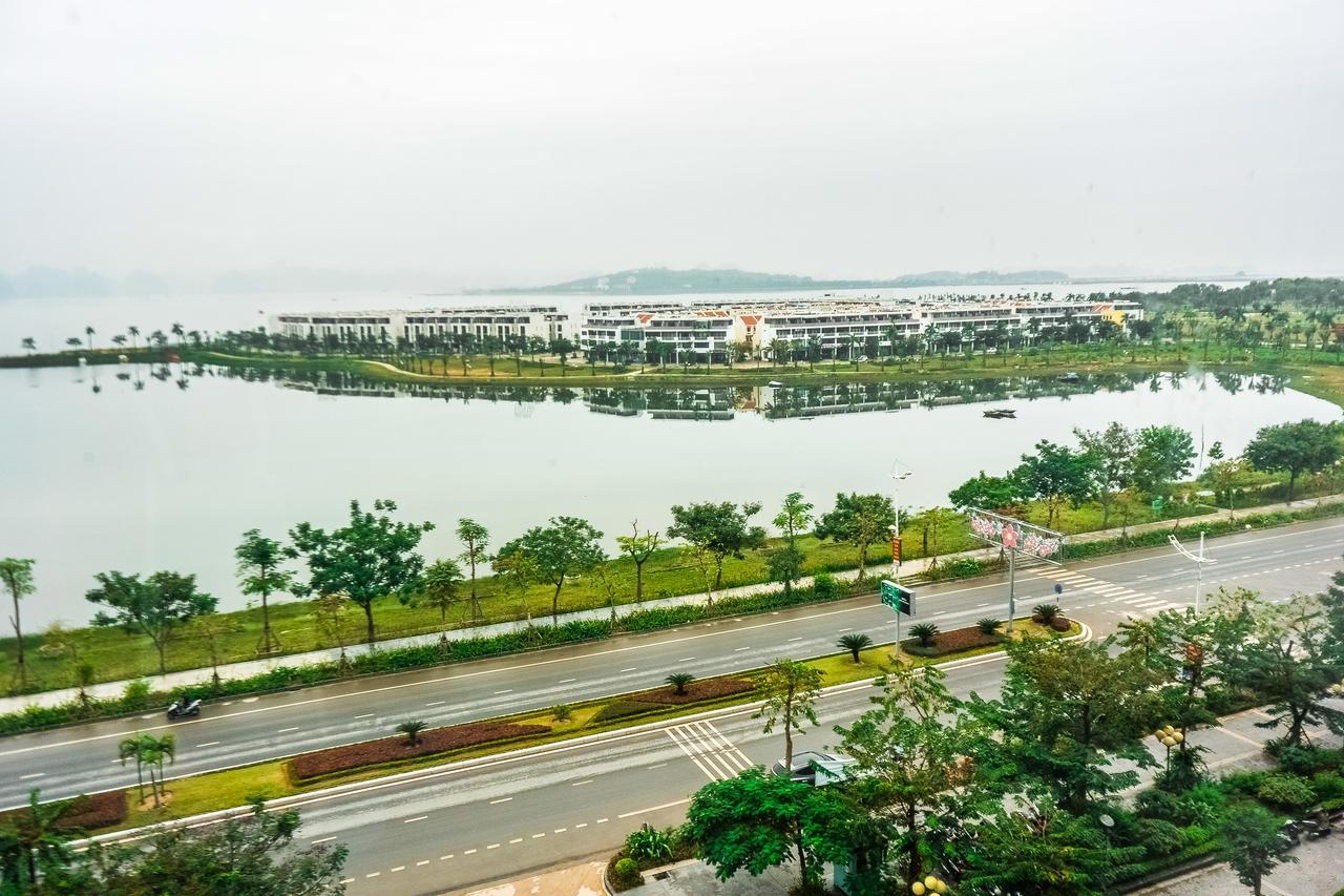 Le Jardin Homestay Ha Long Esterno foto