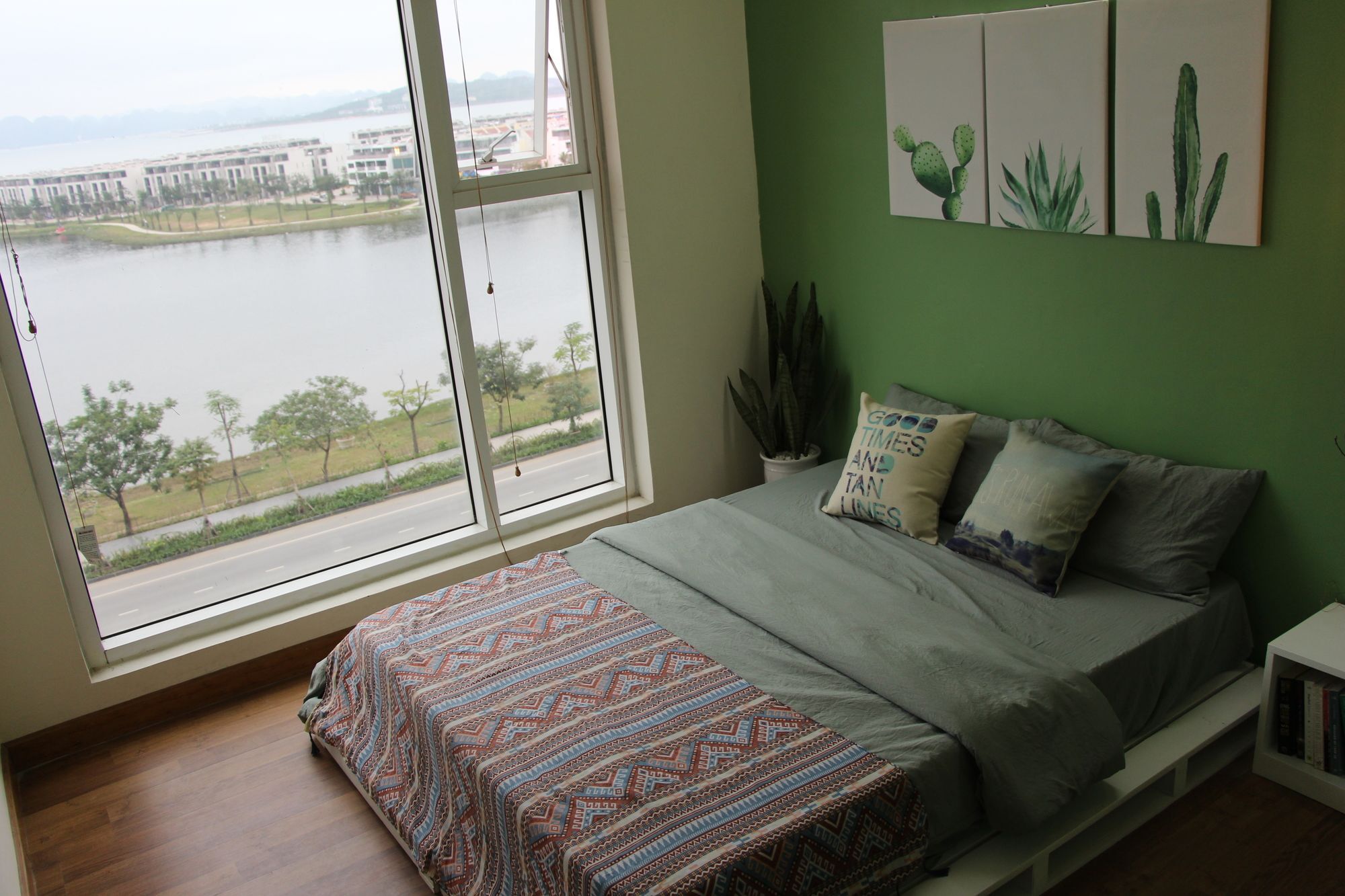 Le Jardin Homestay Ha Long Esterno foto