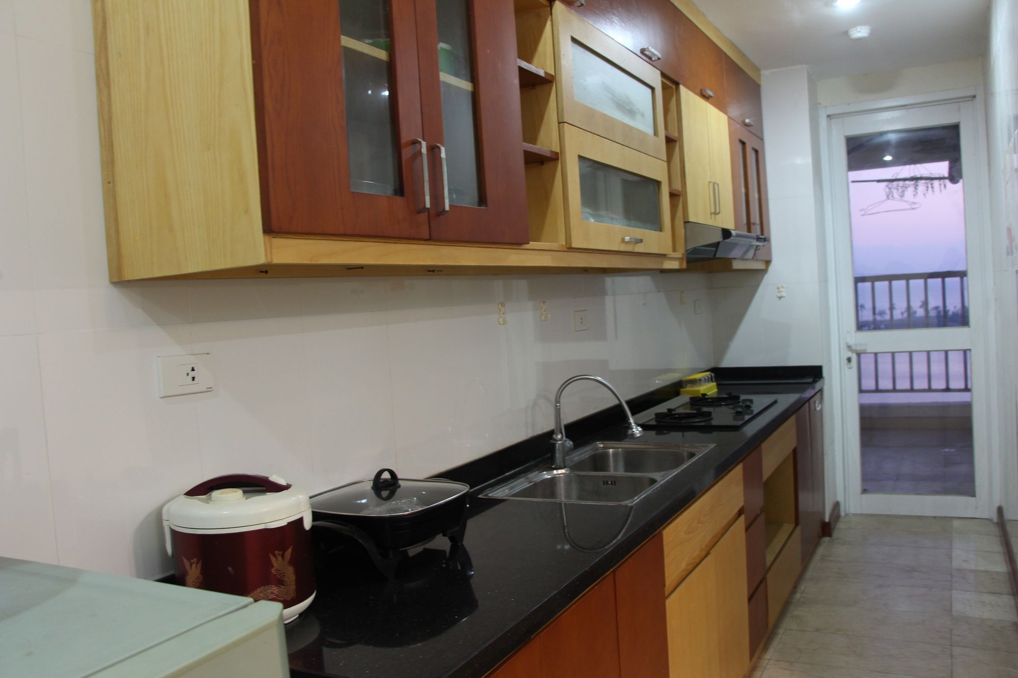 Le Jardin Homestay Ha Long Esterno foto